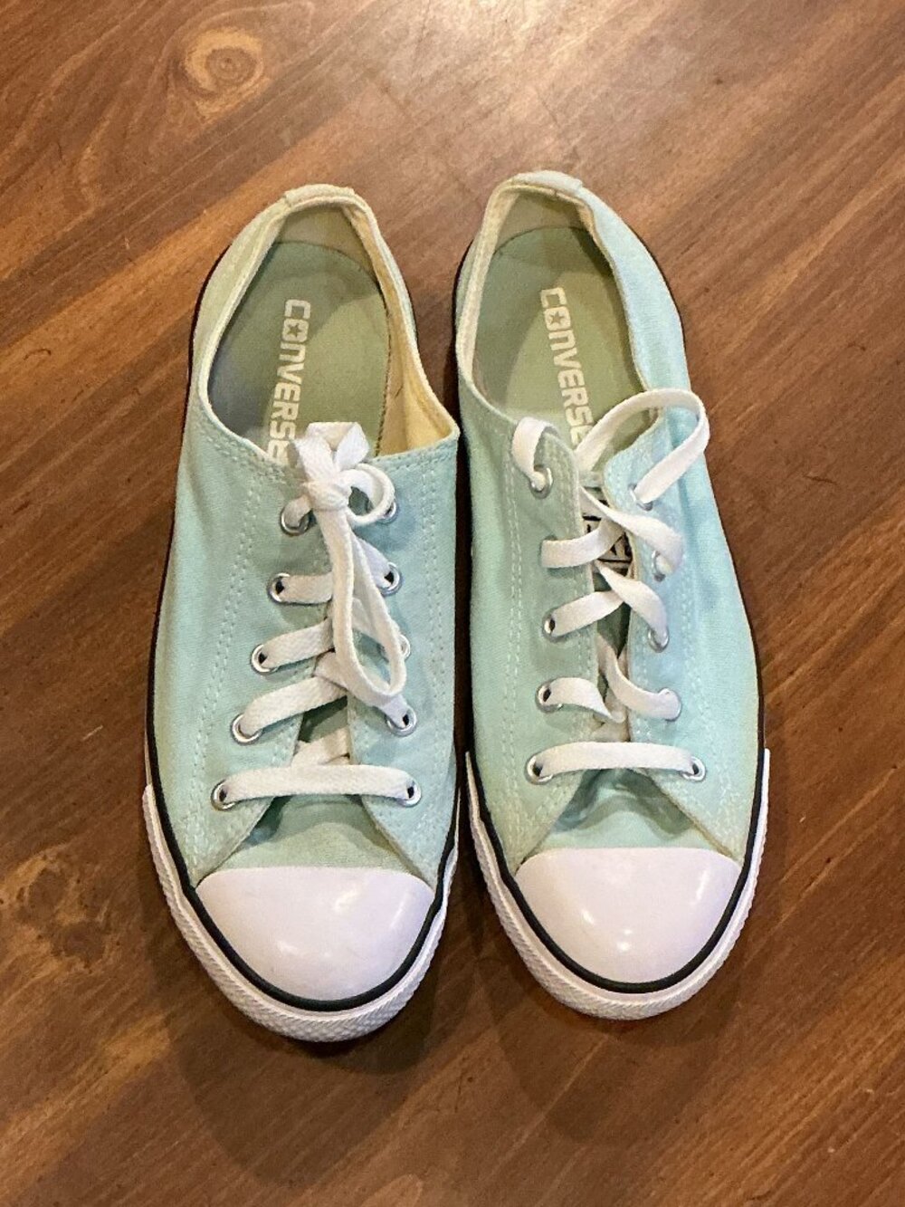 Womens size Converse Canvas Low Tops in Mint